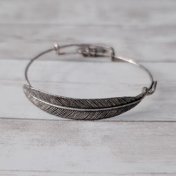 Alex & Ani Dark Silver Tone / Grey Feather Bracelet - Heavy Tarnish - Picture 5 of 5